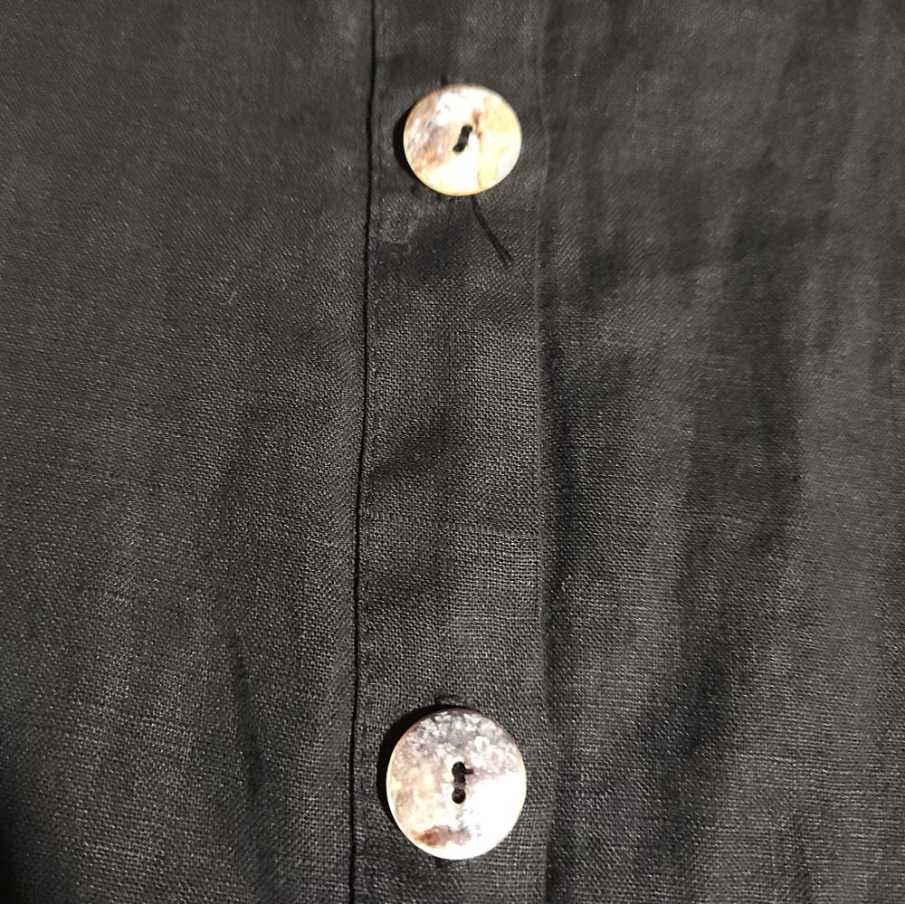 Match Point Linen Button Down Shirt - Picture 6 of 6